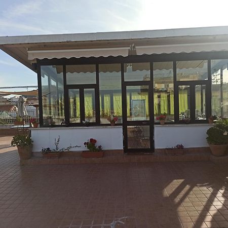 Hotel La Terrazza Delle Fate Neapel Exterior foto