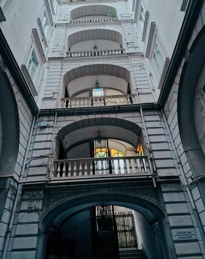 Hotel La Terrazza Delle Fate Neapel Exterior foto