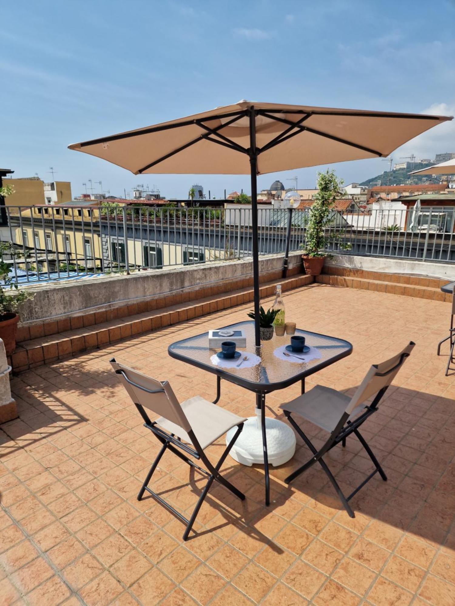 Hotel La Terrazza Delle Fate Neapel Exterior foto